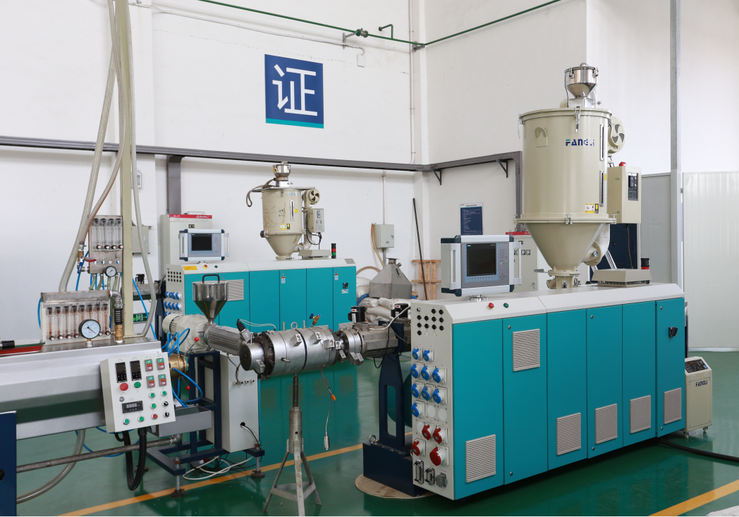 Одржување на екструдер со еден шраф