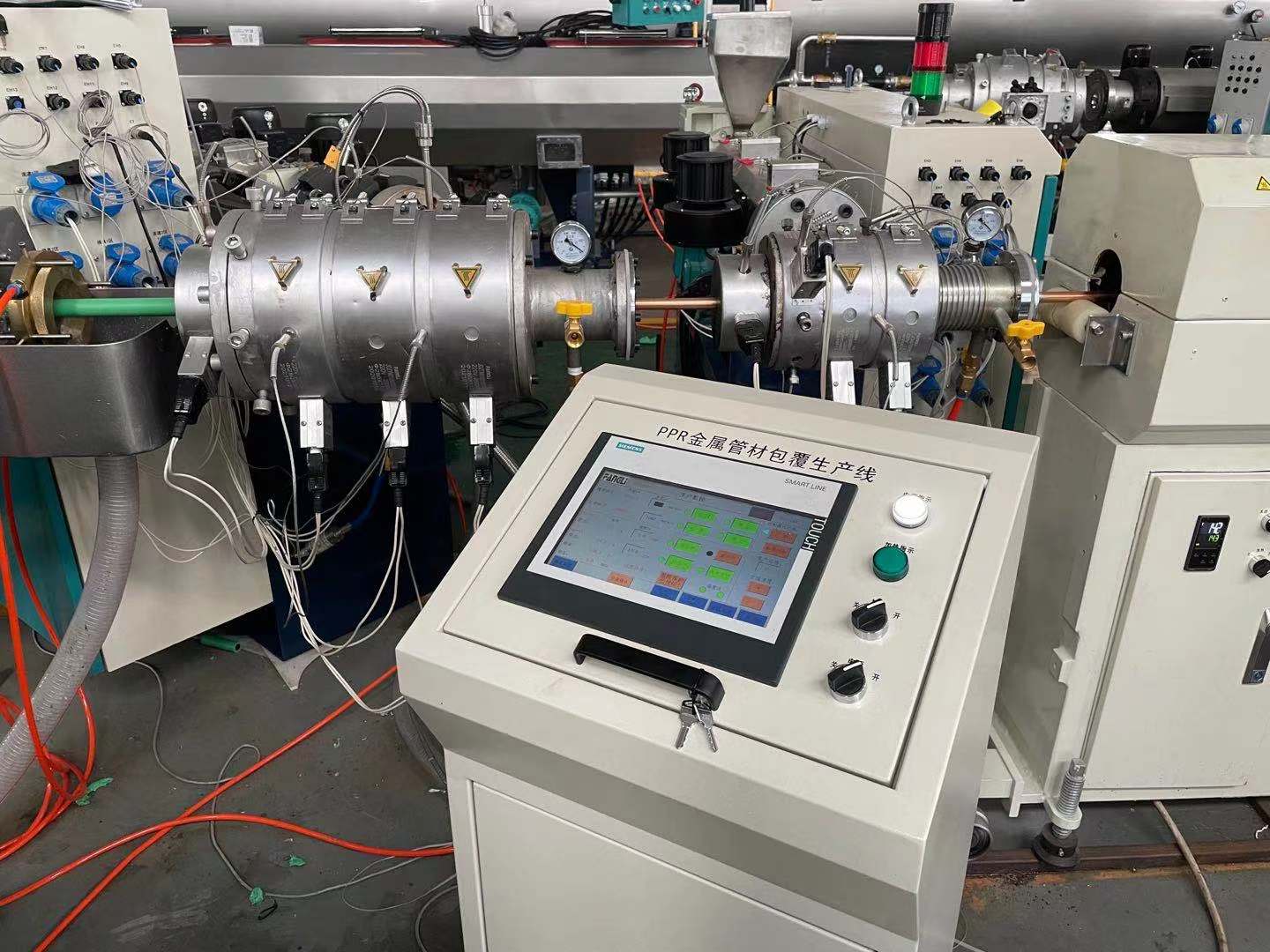 Како да се одржи линијата за производство на цевки од сложен материјал